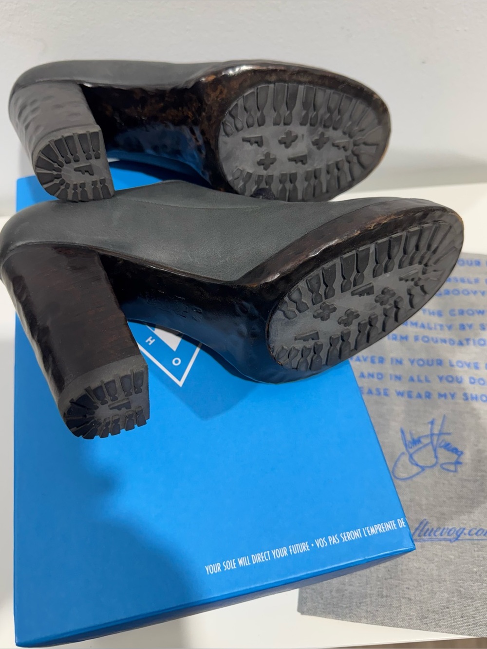John Fluevog Leather Lace-Up Chunky Platform Heels .. new in box never worn . - Picture 6 of 9